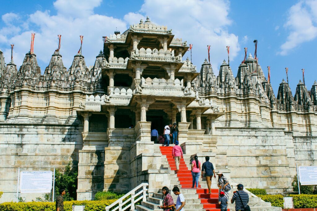 Ranakpur Jain Temple: 7 Fascinating Facts on History & Architecture Marvel